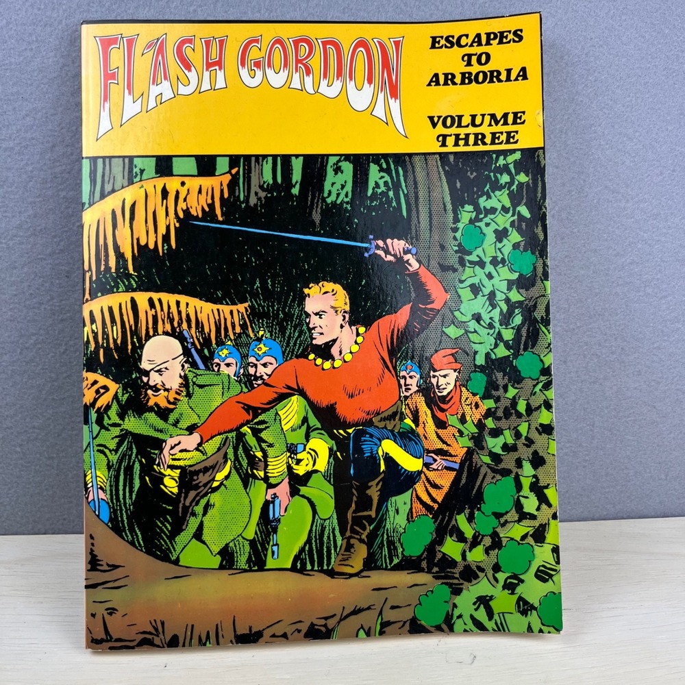 Flash Gordon Escapes to Arboria Vol 3 Alex Raymond Nostalgia Press 1930s Strips